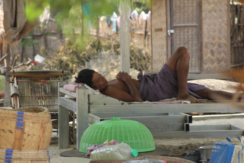 Mittagsruhe bei 42 Grad bei Bagan