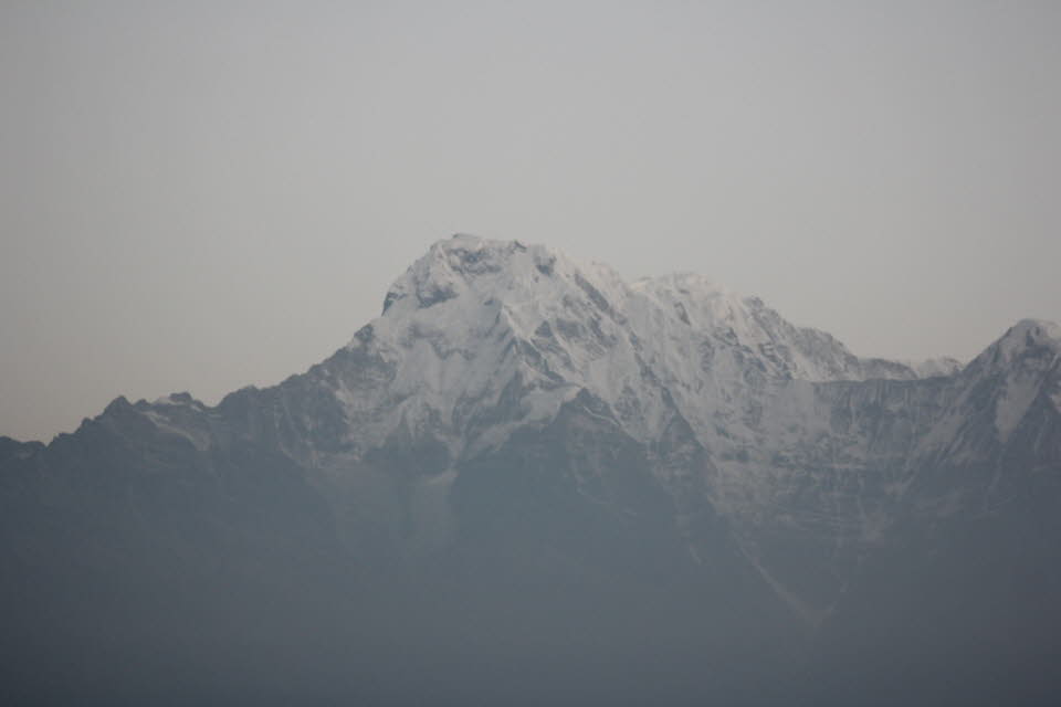 Annapurna South, auch Annapurna Dakshin oder Moditse genannt, ist ein Berg im Annapurna Himal-Gebirge des Himalaya in Nepal und der 101. höchste Berg der Welt. Es ist der fünfthöchste Berg des Annapurna-Gebirges. Es wurde erstmals 1964 bestiegen und ist 7”