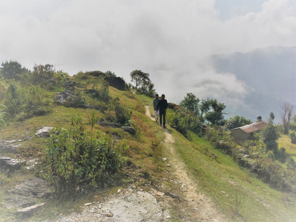 Die Panchase- und Bhadaure-Dorfwanderung gilt als vergleichsweise einfache Wanderroute und dann als weitere Höhenwanderung im nepalesischen Himalaya und ist für alle Altersgruppen und Fitnessstufen geeignet. Dies ist also eine ideale Wanderung, bei der SiH