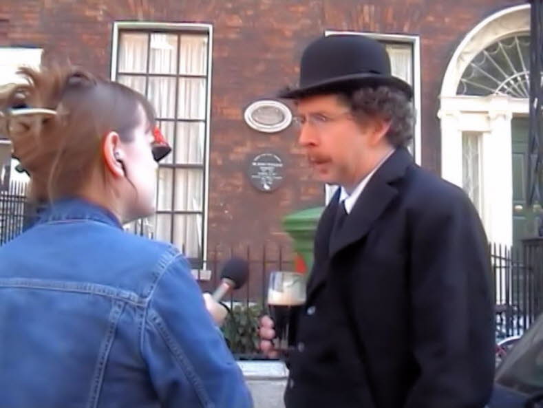 Bloomsday in Dublin: Traditionelle irische Musik umfasst unter anderem instrumentale Tanzmelodien: Der Hauptbestandteil der traditionellen irischen Musik sind Reels, Jigs, Hornpipes, Polkas und andere Melodien, die ursprünglich zum Tanzen gespielt wurden.