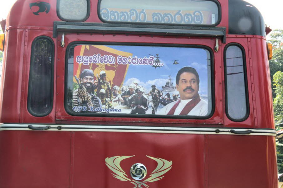 Als Gotabaya Rajapaksa im November 2019 sein Amt als siebter Exekutivpräsident Sri Lankas antrat, beliefen sich die Währungsreserven des Landes auf fast 8 Milliarden US-Dollar. Bis Ende des folgenden Jahres war diese Zahl auf weniger als 4 Milliarden gesuc