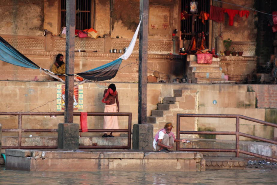 Varanasi Morgen auf dem Ganges 
