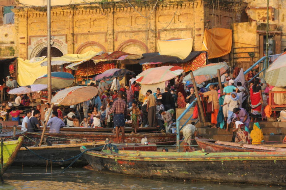 Varanasi: Morgen auf dem Ganges