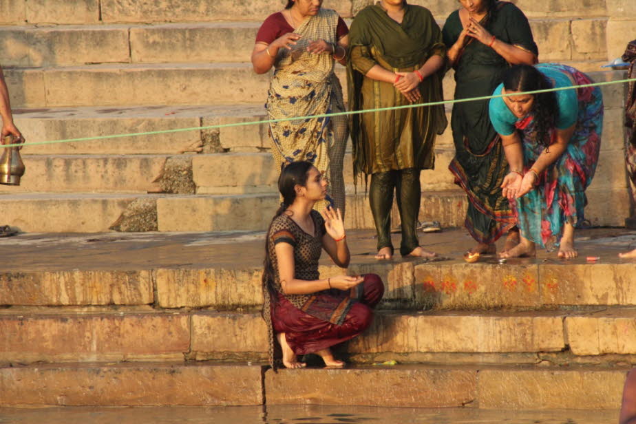 Varanasi Morgen auf dem Ganges 