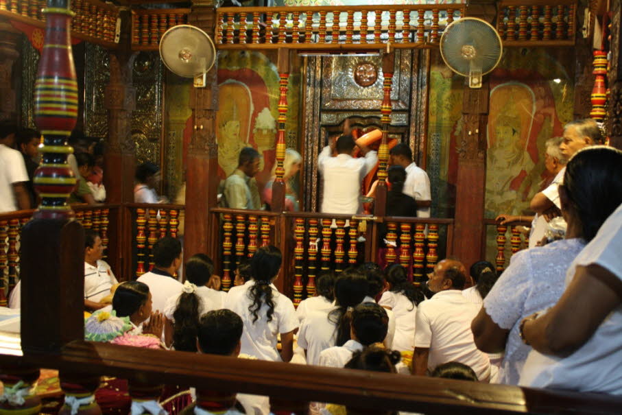 Zahntempel oder Sri Dalada Maligawa Tempel