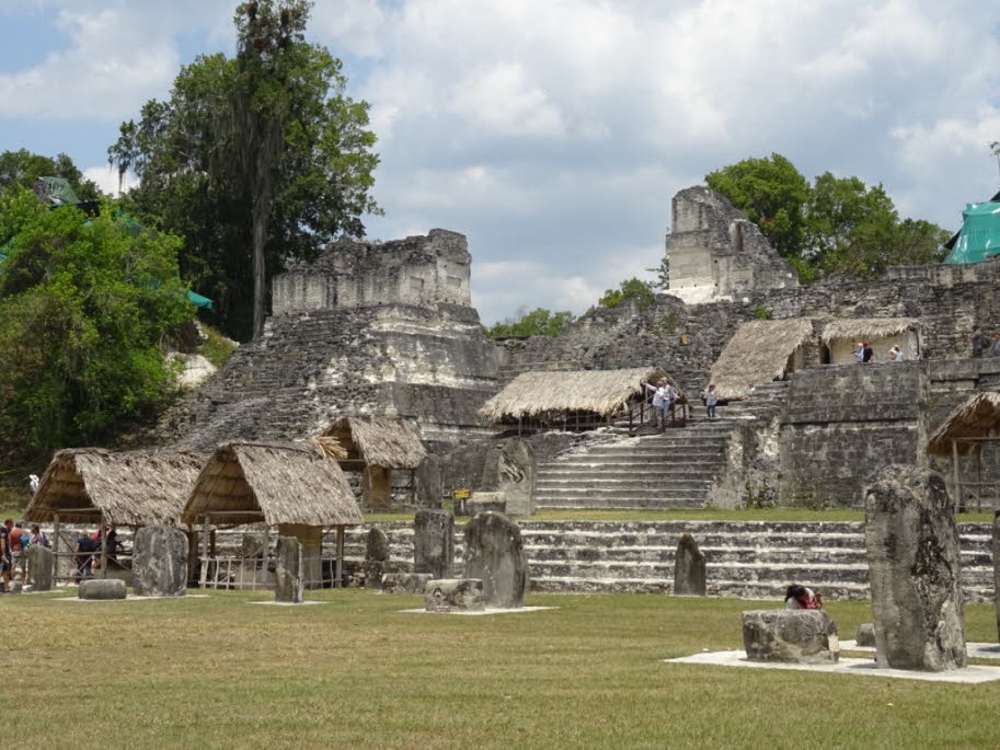 Maya Ruinen, Grand Plaza